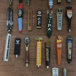24 Collectible Beer Tap Handles, Price Is For The Lot