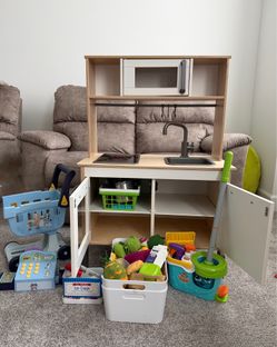 IKEA play kitchen, Bluey shopping cart & more!