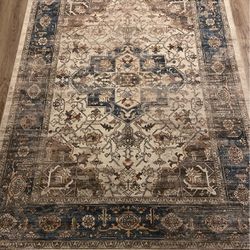 Area Rug 5ft X 7ft