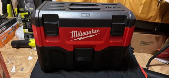 Milwaukee 0880-20 18V Wet/Dry Vacuum, Bare Tool