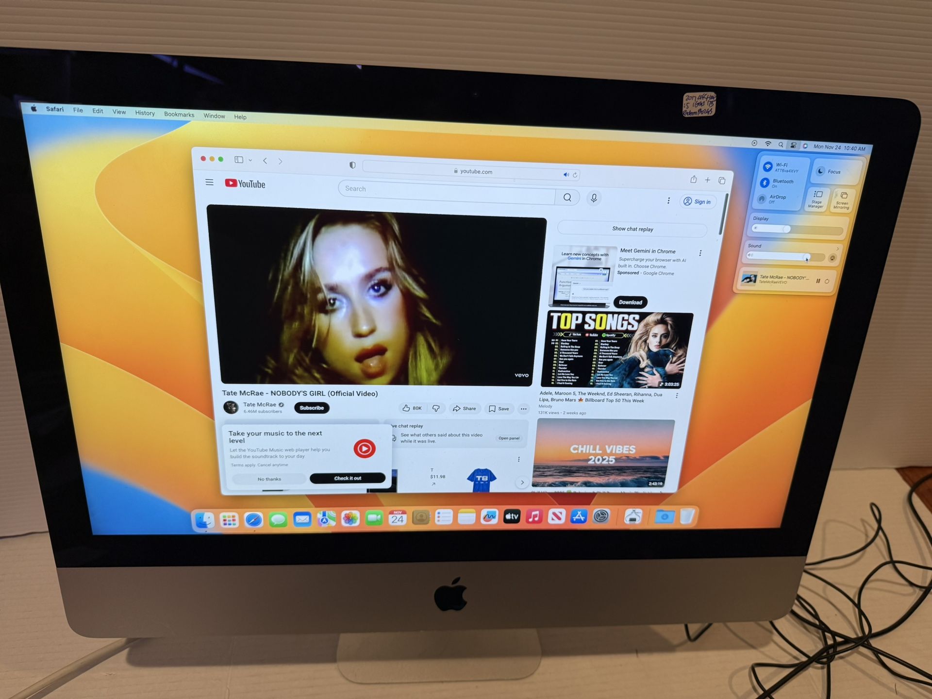 2017 - Apple iMac 21.5"w/Core i5 16GB RAM/1TB HDD- very good condition no keyboard and mouse included 