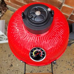 Komodo Smoker brand New in The box 