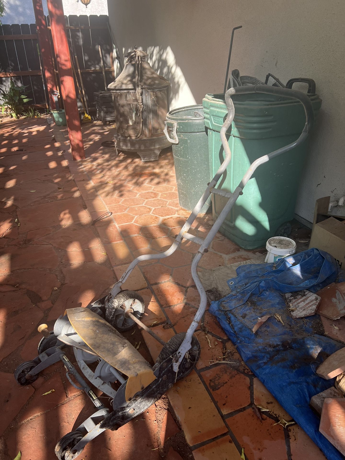 Push Lawn Mower