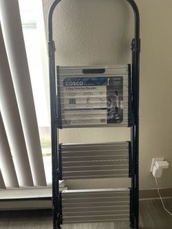 Cosco 3 step folding stool
