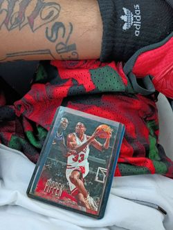 Scottie Pippen Fleer Basketball Card
