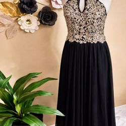 Beautiful Gown. Gold design