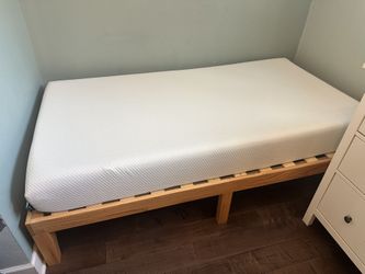 Twin Bed And Mattress — Like New Condition