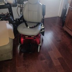 Motorized Wheelchair 