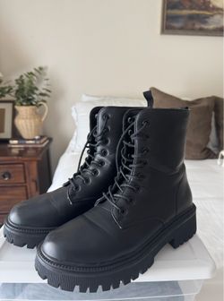 Black boots