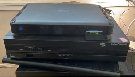 Electronics lot including Epson WF2650 wireless printer local pickup only.