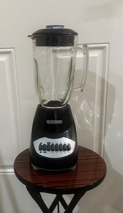 Black+Decker Countertop Blender with Glass Jar