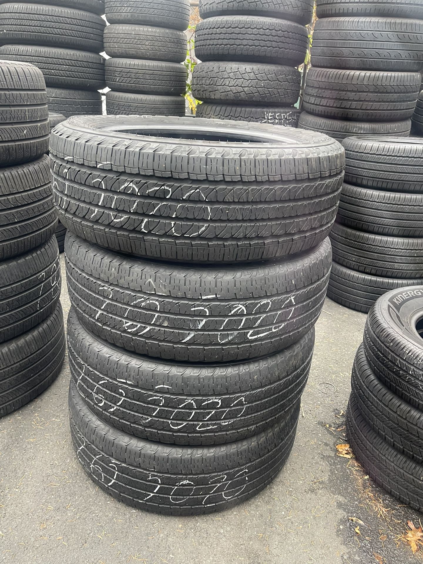 265/50/20 Goodyear set of matching used tires in great condition 300$ for 4 tires plus tax.  Mount available but not included  Wheel alignment availab