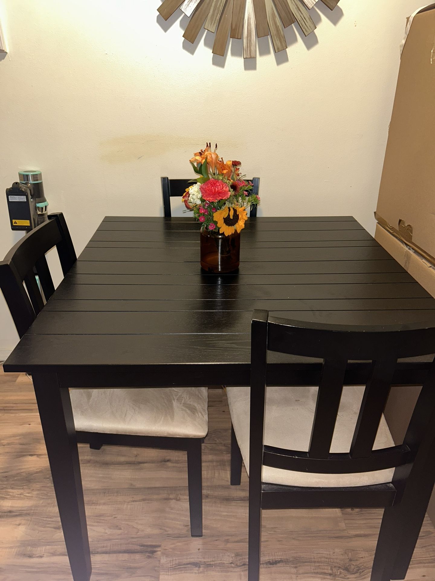 Small Dinning Table Set