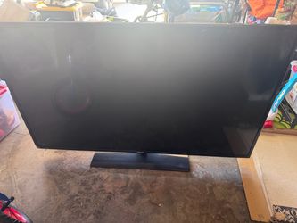 Samsung Flat Screen TV with Stand