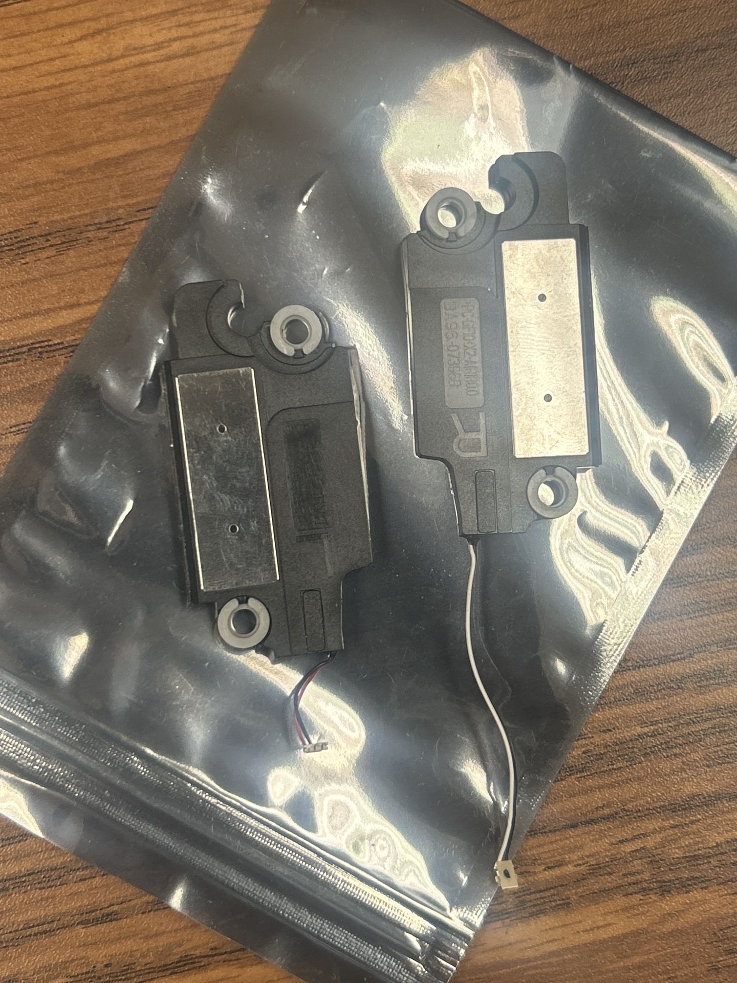 OEM Samsung NP930QCG Laptop Cooling Fan Set (Left & Right)