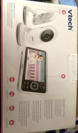 5" Digital Video Baby Monitor with 2 Cameras and Automatic Night Vision, White