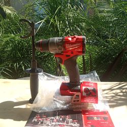 Milwaukee 18 v new fuel. Hammer drill 2 speed.    W/ handle.