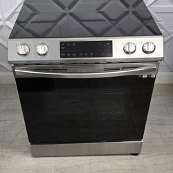 Brand New Samsung Slide In Induction Electric Range 
