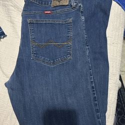 Men’s wrangler jeans