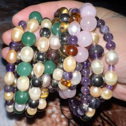 10 Gem Stone And Peal Bracelets