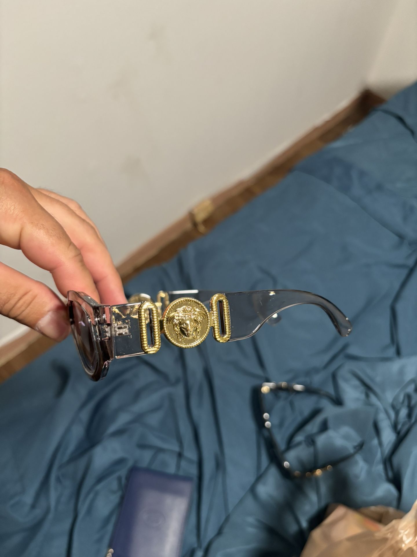 Medusa Glasses