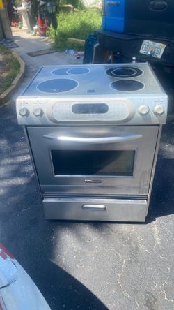 kitchen aid …. Stove All Working