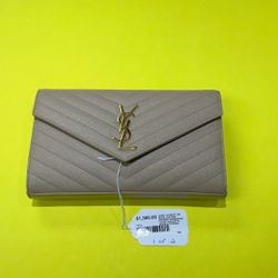 Beige Cream YSL Wallet On Chain. 