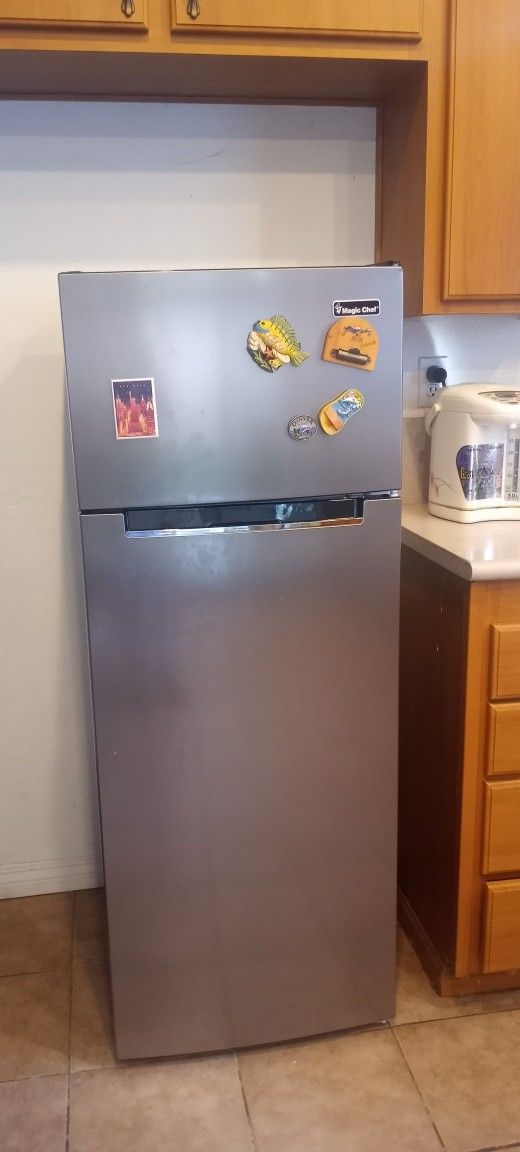Magic Chef Refrigerator For Sale $50