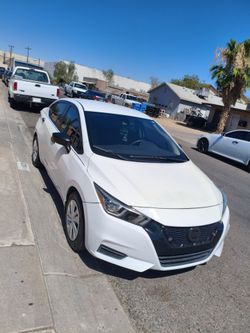 NISSAN VERSA 2020