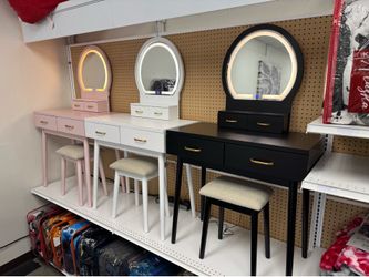 BRAND NEW Makeup Vanity Table with Cushioned Stool and LED Lighted Mirror
