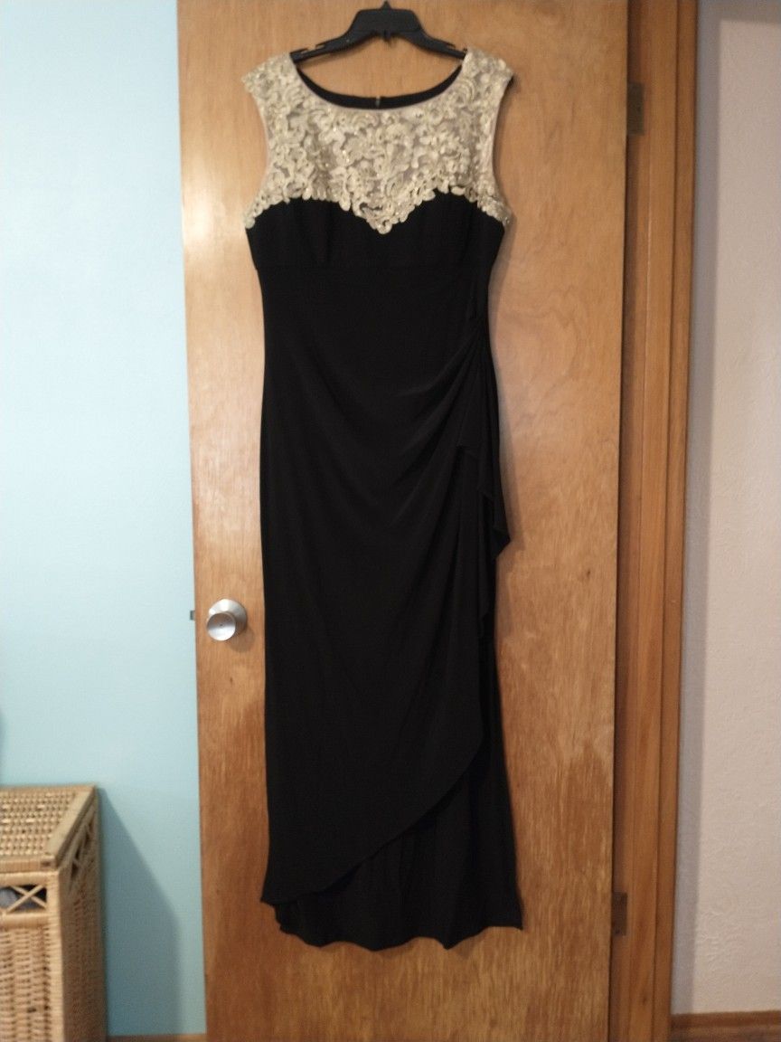 Homecoming Special Occasion Dress NEW