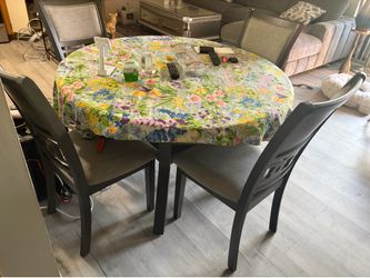 Dining table round