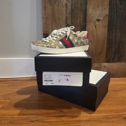Gucci Sneakers Unisex Womens Size 8 Mens 6 