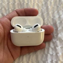 (READ DESCRIPTION) airpod pro 1