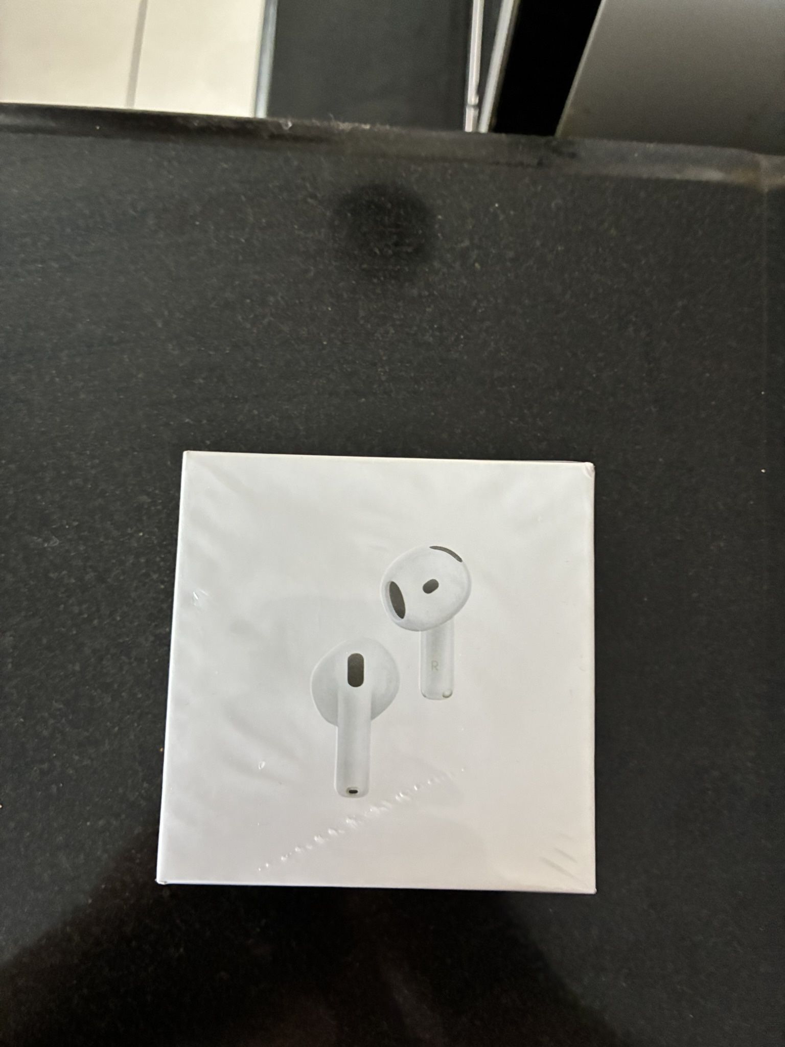 AirPod Gen 4
