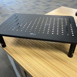 Computer stand adjustment
