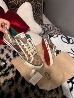 Gucci shoes