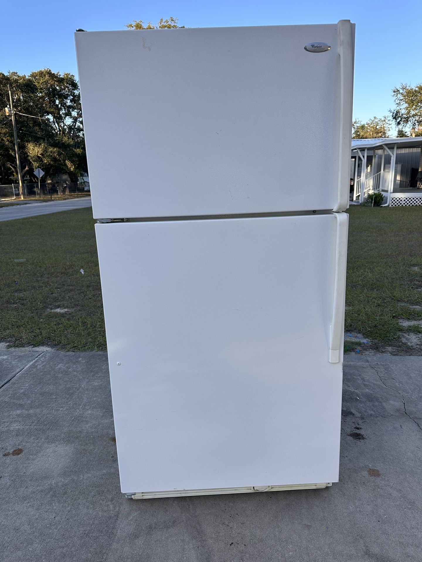 Whirlpool T/b Refrigerator Works Great-30 DAY WARRANTY (same Day Delivery Available)