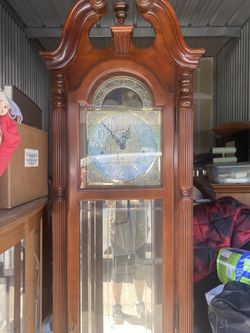 HOWARD MILLER GRANDFATHER CLOCK 
