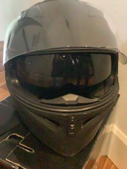 Motorcycle helmet