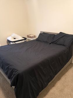 queen bed