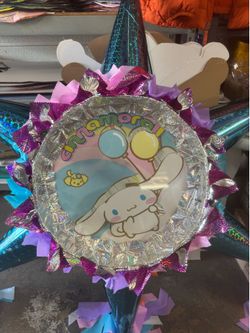 Cinnamon roll 3-d piñata