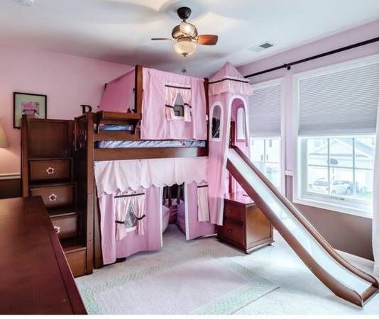 Loft bedroom set- princess with slide