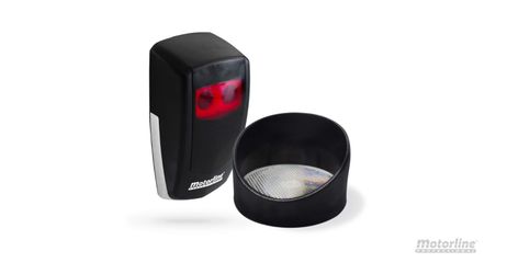 Modulated reflective infrared pair of photocells with a nominal range 12 Meter