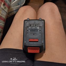POWER TOOL BATTERY 