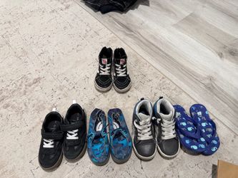 Boys shoes