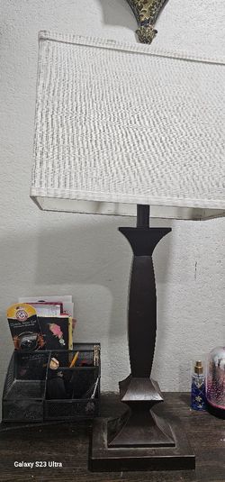 2 Side Lamps