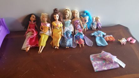 8 princess dolls and more😉