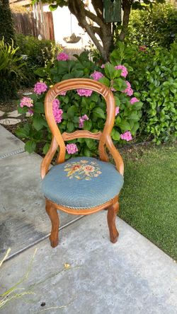 Antique Victorian style chair, 1850