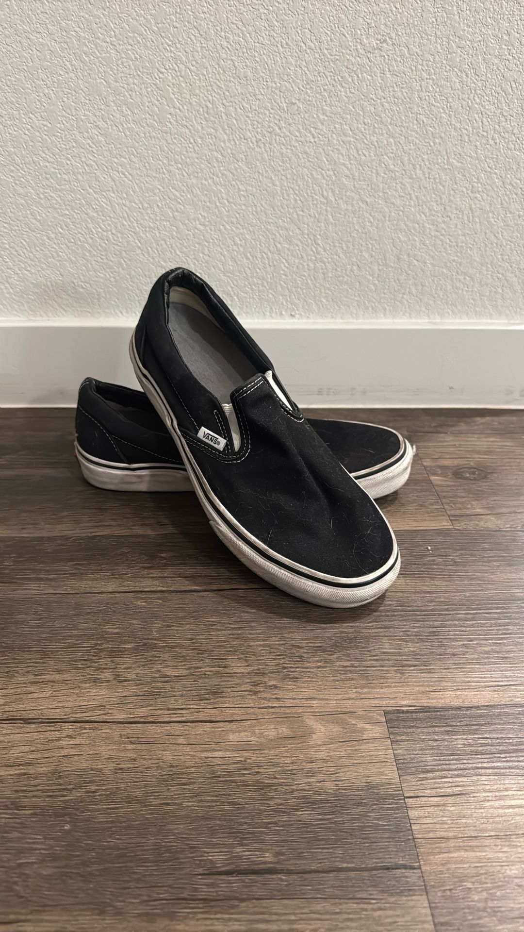 Black Vans Women’s 9.5